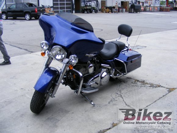 2003 Harley-Davidson FLHTC Electra Glide Classic photo